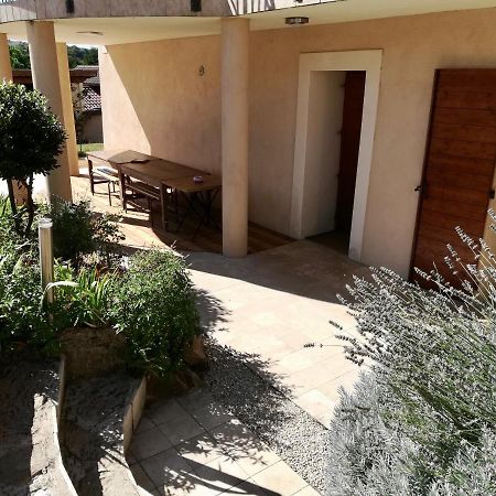 Chambres D'Hotes Le Clos Saint-Pierre-la-Palud Экстерьер фото